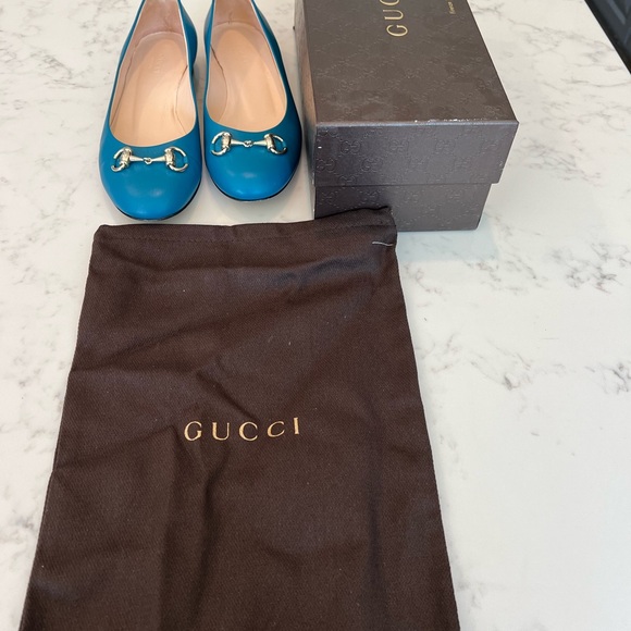 Gucci Flats in Deep Cobalt. Size 38.5 - Picture 6 of 6
